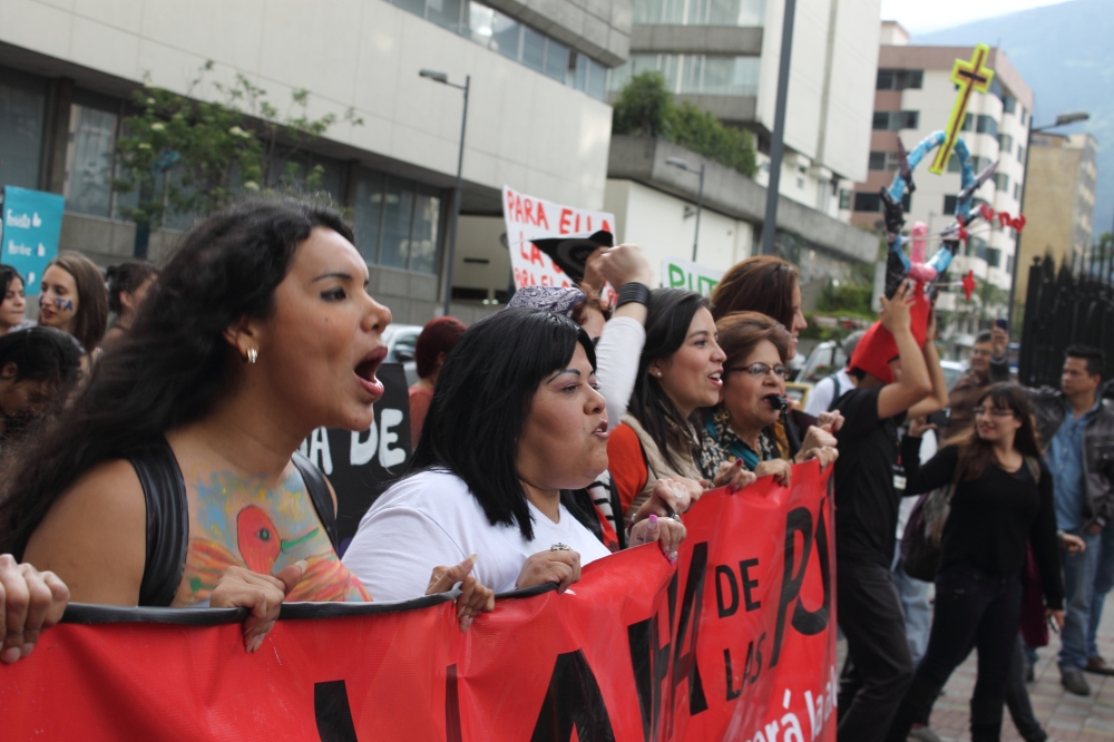 Diane Rodríguez activista Transexual y representante de los LGBT en Ecuador - Marcha de las putas - transfeminismo 4