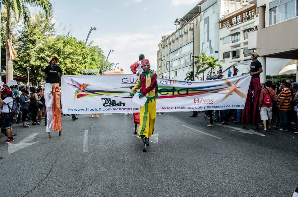Orgullo LGBT Gay Ecuador Guayaquil 2015 - Asociación Silueta X (97)